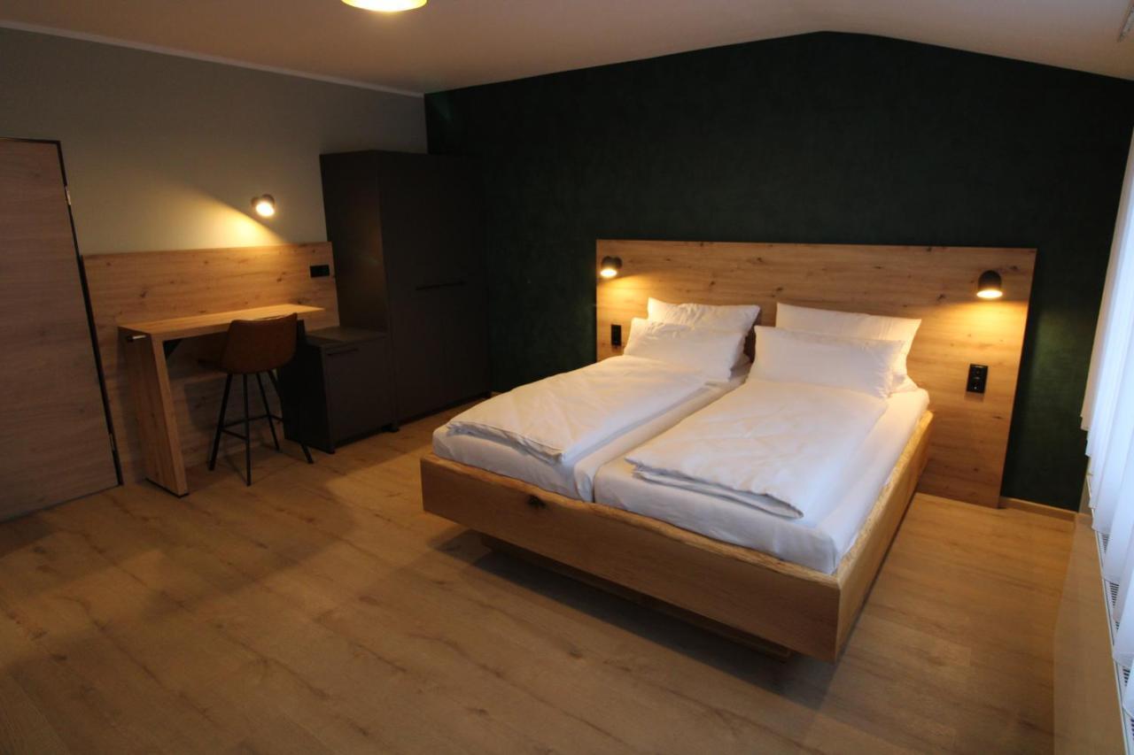 Der Hirsch Hotel Monschau Eksteriør billede